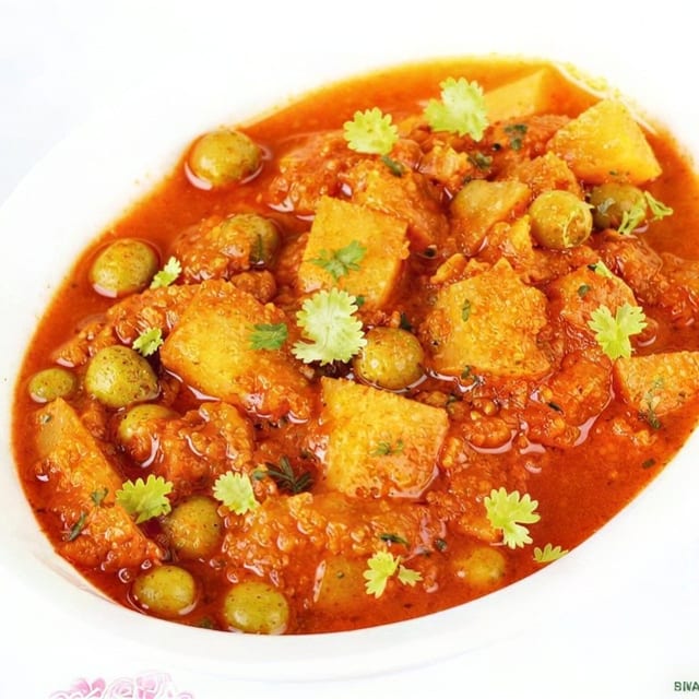 Aloo Mutter.