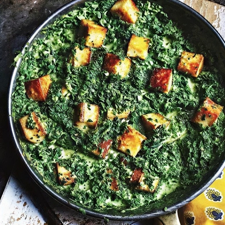 Savor Our Delicious Saag Paneer Dish
